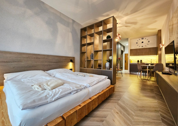 NA PREDAJ: ŠTÝLOVÝ APARTMÁN V REZORTE HREBIENOK II – VYSOKÉ TATRY