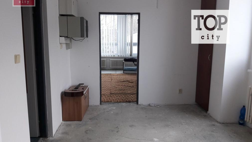 Kancelárske,priestory na prenájom, Poprad za OC Výkrik,60 m2.