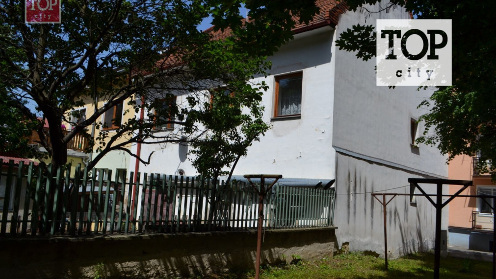 Budova v centre mesta Poprad, na predaj