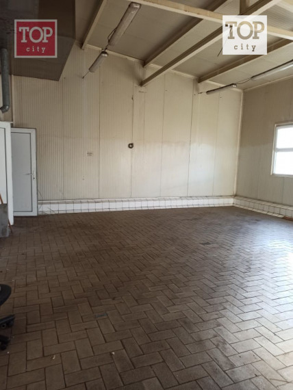 Prenájom skladové priestory, Nové Zámky,bývalý Milex,cca 770 m2.