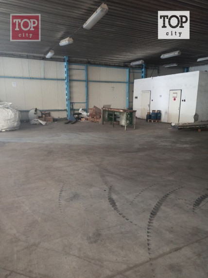 Prenájom skladové priestory, Nové Zámky,bývalý Milex,cca 770 m2.