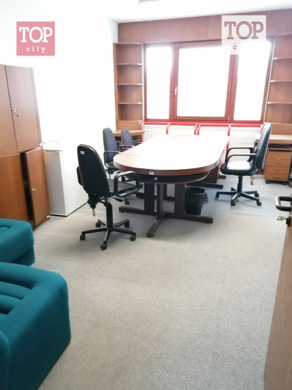 *Kancelária na prenájom Centrum Poprad od 20 m2