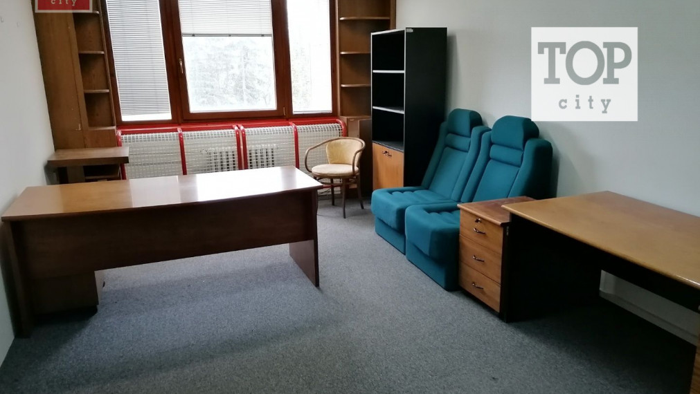 *KANCELÁRIA NA PRENÁJOM CENTRUM POPRAD OD 20 M2