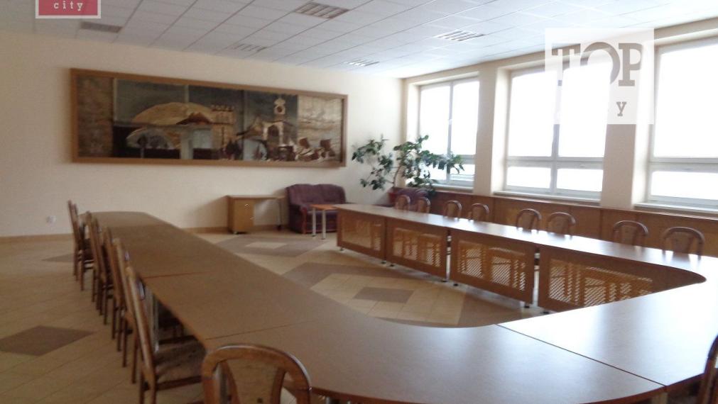 Prenájom zasadacia miestnosť,Kežmarok ul.Baštová 120,3 m2.