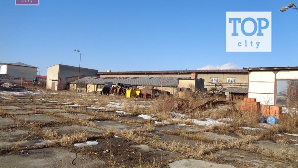 Prenájom  Kežmarok,komerčný objekt 8038 m2,zastavaná plocha 2 986 m2,