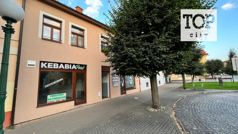 Prenájom Kežmarok - centrum komerčný priestor o ploche 100 m2.