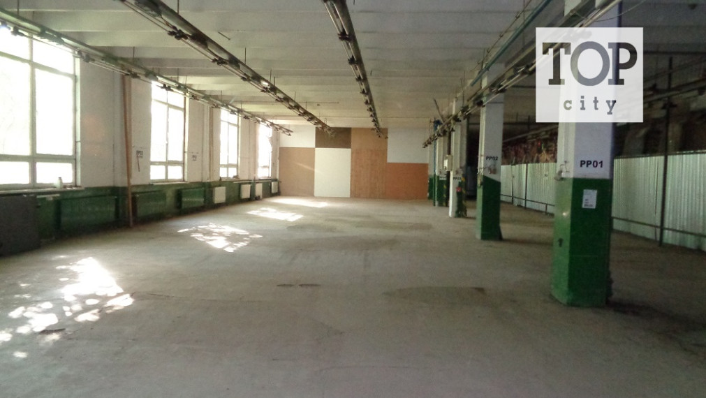 Prenájom Svit ,sklad - výrobná hala 436 m2.