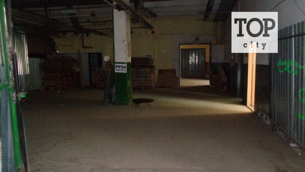 Prenájom Svit ,sklad - výrobná hala 436 m2.