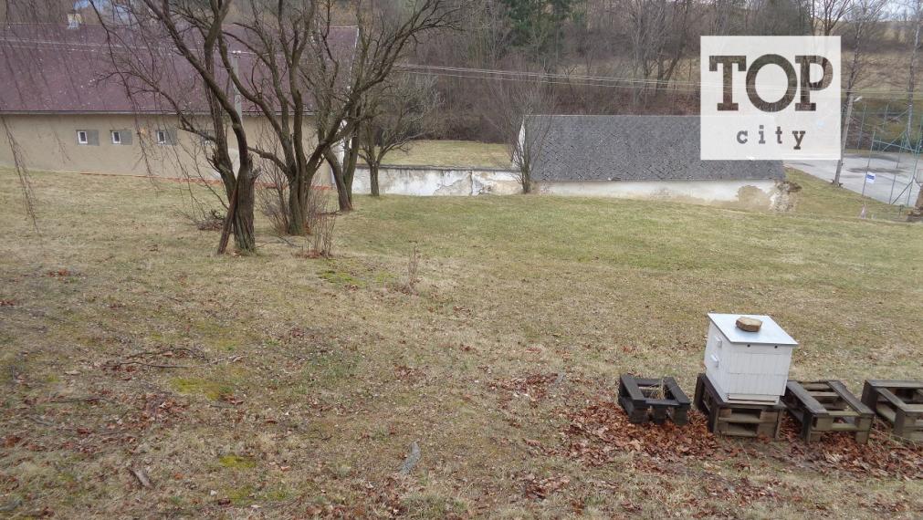 Predaj Abrahámovce stavebný pozemok o ploche cca 900 m2.