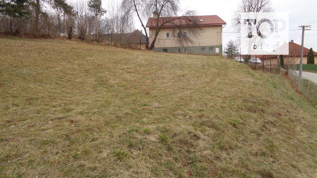 Predaj Abrahámovce stavebný pozemok o ploche cca 900 m2.