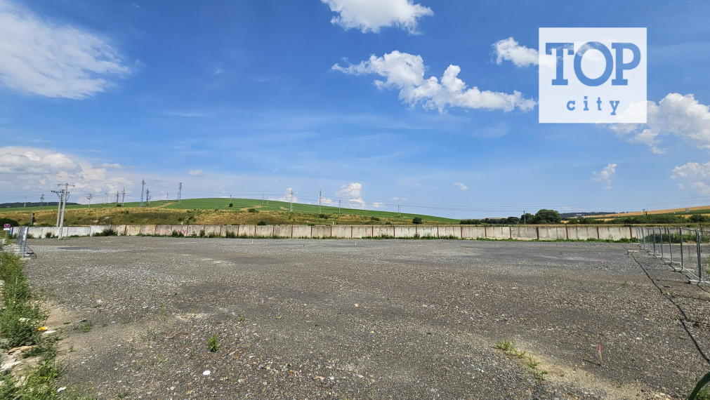 NA PRENÁJOM: PRIESTRANNÝ POZEMOK V POPRADE