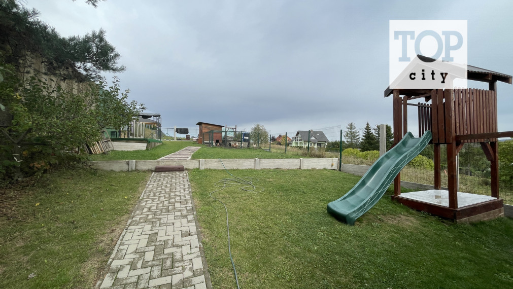 EXKLUZÍVNE NA PREDAJ RODINNÝ DOM V ŽAKOVCIACH