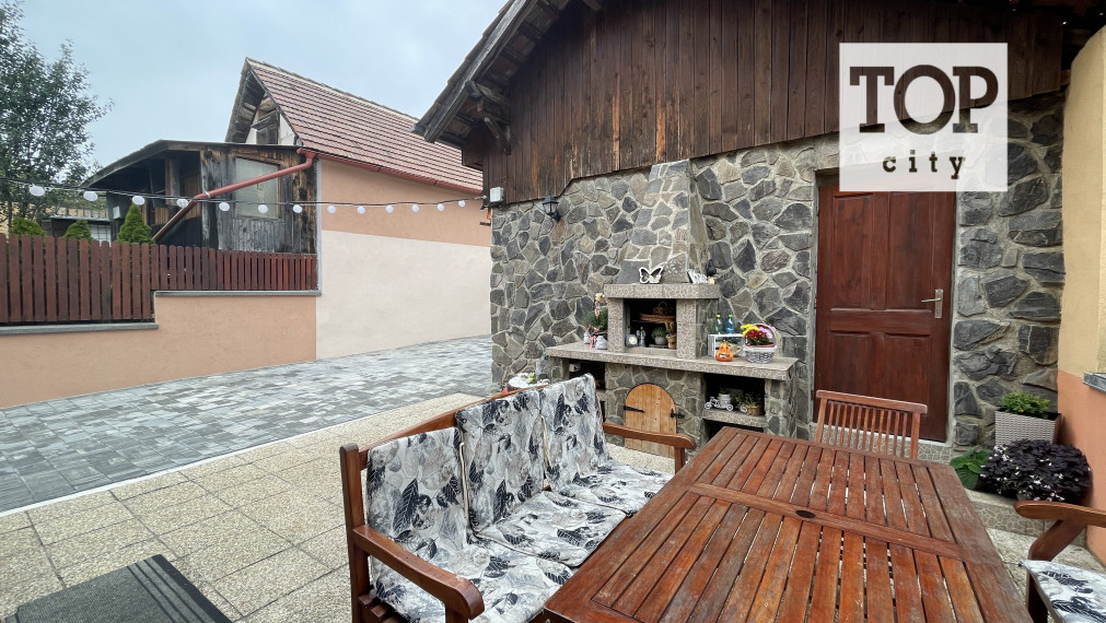 EXKLUZÍVNE NA PREDAJ RODINNÝ DOM V ŽAKOVCIACH