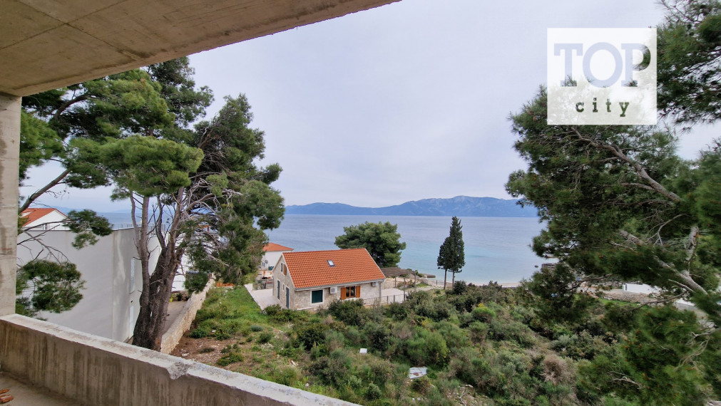 NA PREDAJ: LUXUSNÉ 3IZBOVÉ APARTMÁNY V CHORVÁTSKU