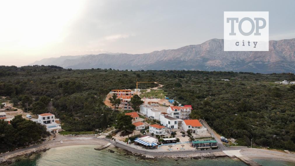 NA PREDAJ: LUXUSNÉ 3IZBOVÉ APARTMÁNY V CHORVÁTSKU