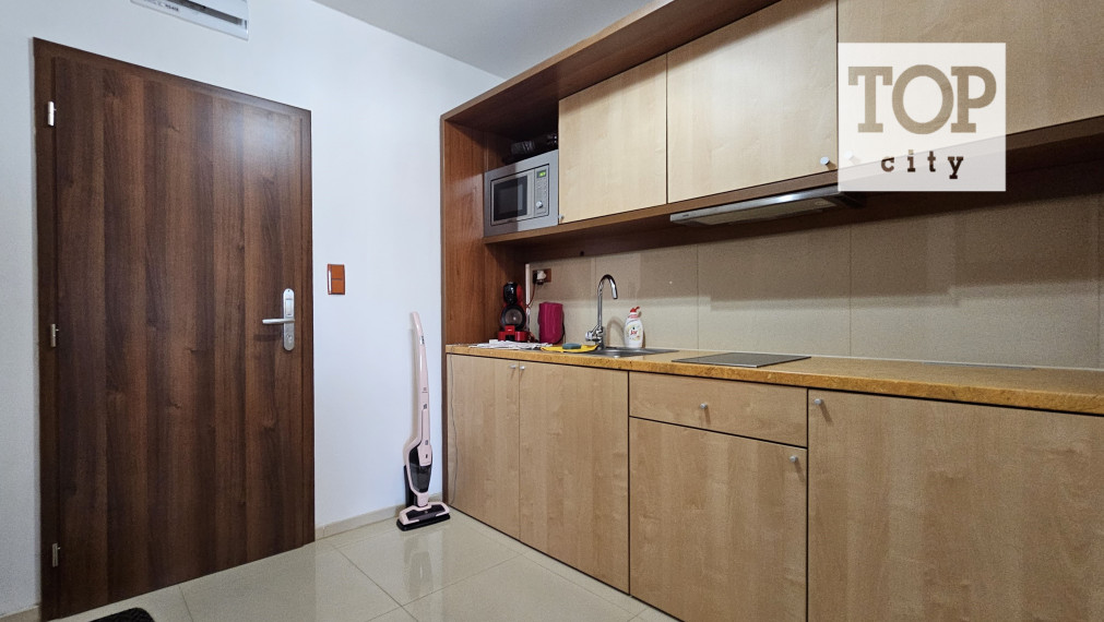 NA PREDAJ: LUXUSNÝ 1IZBOVÝ APARTMÁN VO VEĽKEJ LOMNICI