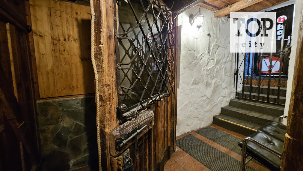 NA PRENÁJOM: OBCHODNÉ PRIESTORY A KANCELÁRIE V CENTRE POPRADU