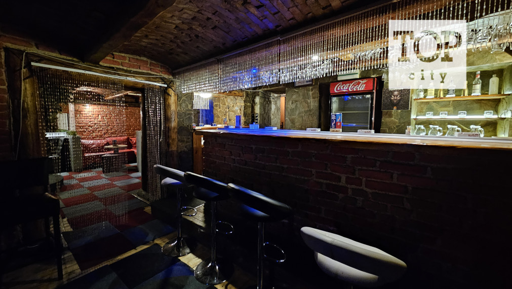 NA PRENÁJOM: OBCHODNÉ PRIESTORY A KANCELÁRIE V CENTRE POPRADU