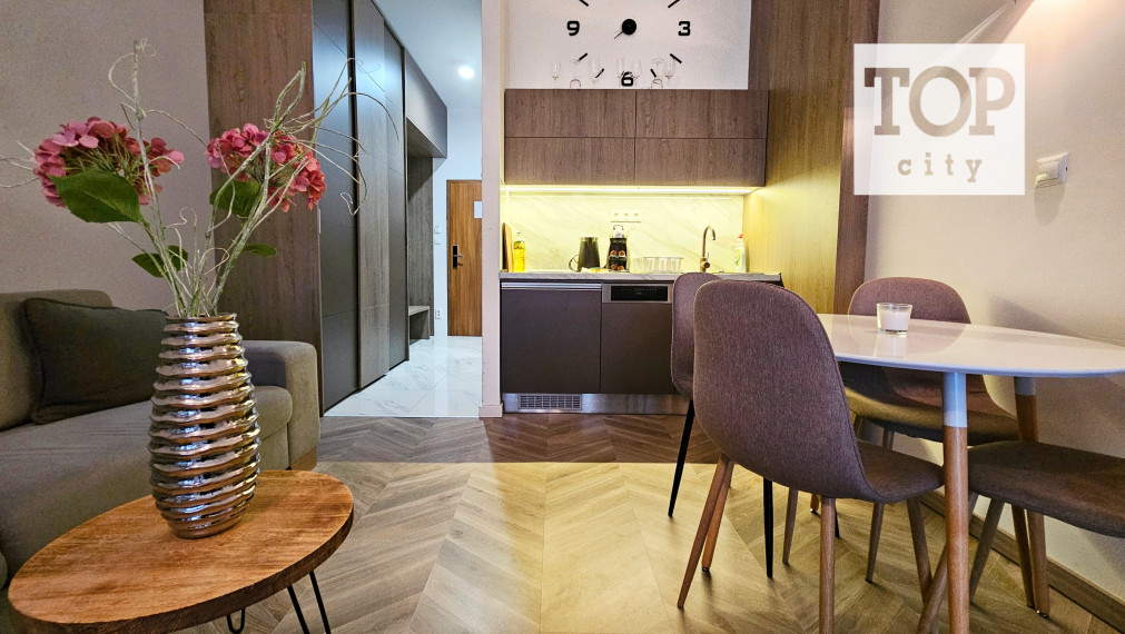 NA PREDAJ: ŠTÝLOVÝ APARTMÁN V REZORTE HREBIENOK II – VYSOKÉ TATRY