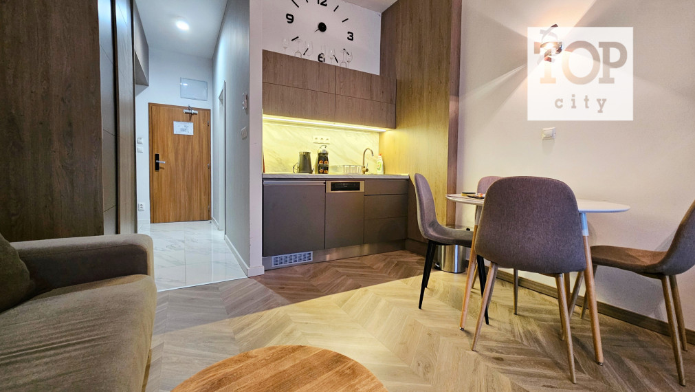 NA PREDAJ: ŠTÝLOVÝ APARTMÁN V REZORTE HREBIENOK II – VYSOKÉ TATRY