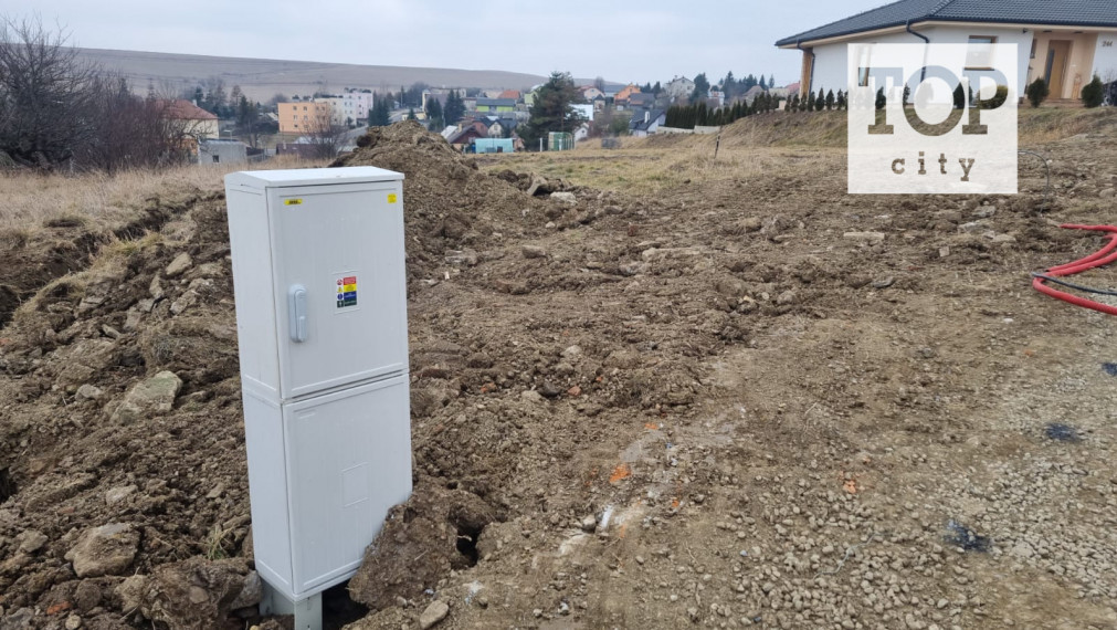 NA PREDAJ: STAVEBNÝ POZEMOK V ŽAKOVCIACH