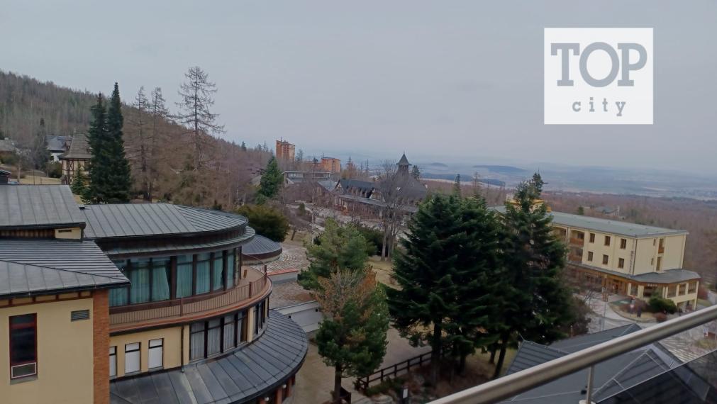 NA PREDAJ: MODERNÝ APARTMÁN - HREBIENOK REZORT STARÝ SMOKOVEC