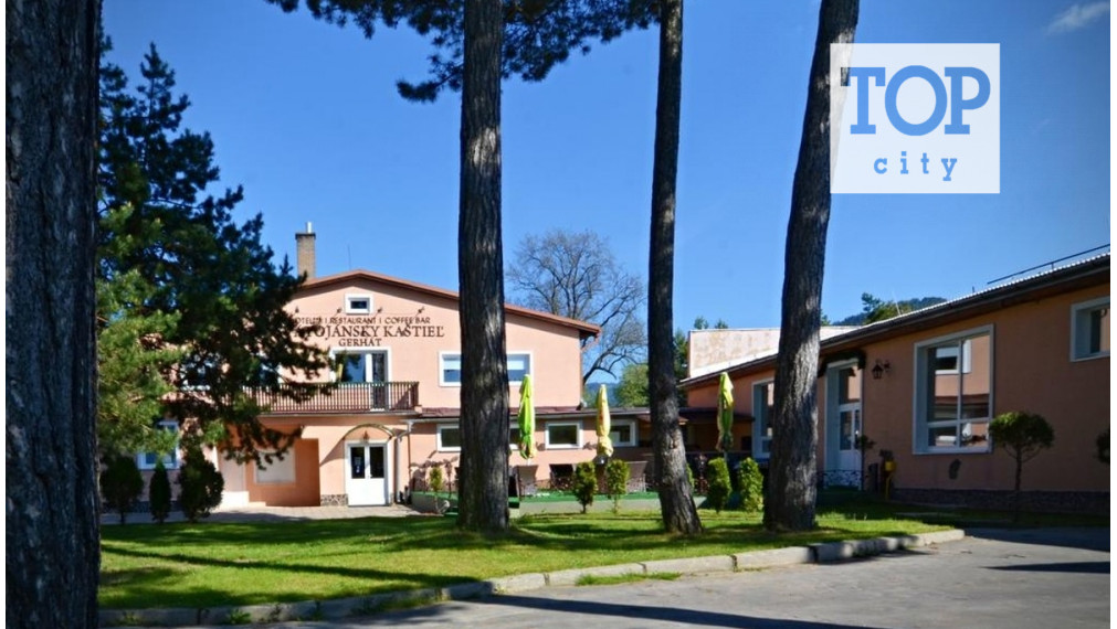 EXKLUZÍVNE Predaj Liptovský Ján, Hotel Svätojánsky kaštieľ.