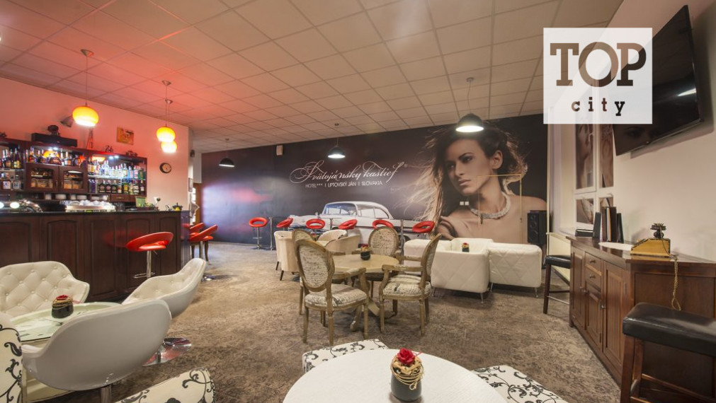 EXKLUZÍVNE Predaj Liptovský Ján, Hotel Svätojánsky kaštieľ.