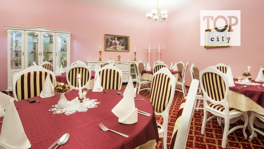 EXKLUZÍVNE Predaj Liptovský Ján, Hotel Svätojánsky kaštieľ.