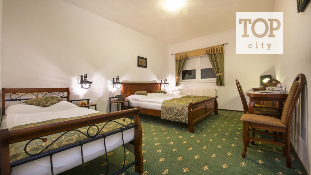 EXKLUZÍVNE Predaj Liptovský Ján, Hotel Svätojánsky kaštieľ.