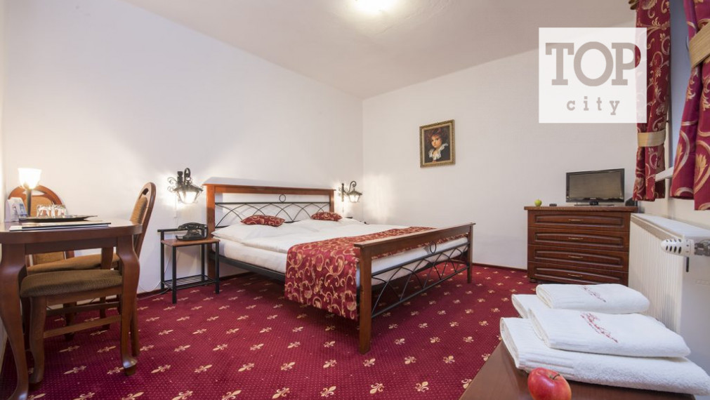 EXKLUZÍVNE Predaj Liptovský Ján, Hotel Svätojánsky kaštieľ.