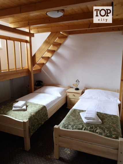 EXKLUZÍVNE Predaj Liptovský Ján, Hotel Svätojánsky kaštieľ.