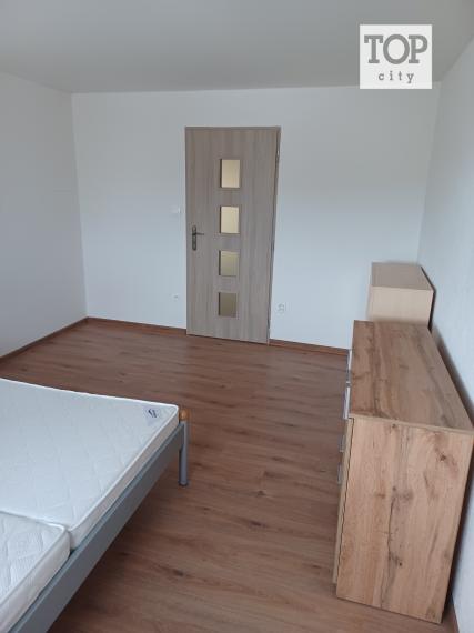 NA PREDAJ: 2 RODINNÉ DOMY POPRAD VEĽKÁ