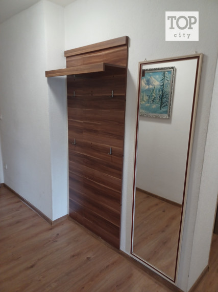 NA PREDAJ: 2 RODINNÉ DOMY POPRAD VEĽKÁ