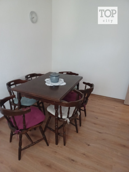 NA PREDAJ: 2 RODINNÉ DOMY POPRAD VEĽKÁ