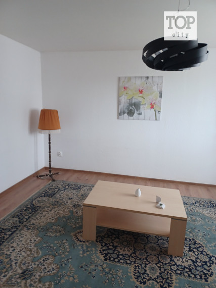 NA PREDAJ: 2 RODINNÉ DOMY POPRAD VEĽKÁ