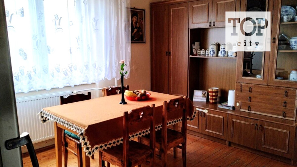 VIACGENERAČNÝ RODINNÝ DOM S MOŽNOSŤOU PODNIKANIA - KEŽMAROK