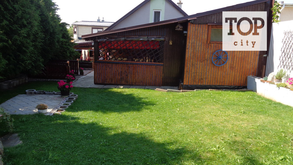 Predaj 5 izbový RD Kežmarok -  M.Slavkov 200 m2,pozemok 412 m2.