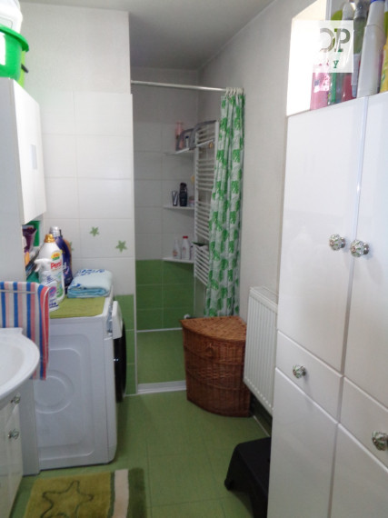 Predaj 5 izbový RD Kežmarok -  M.Slavkov 200 m2,pozemok 412 m2.