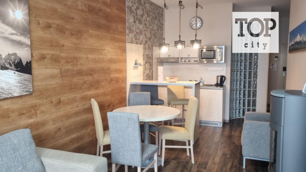 NA PREDAJ: LUKRATÍVNY APARTMÁN NA ŠTRBSKOM PLESE
