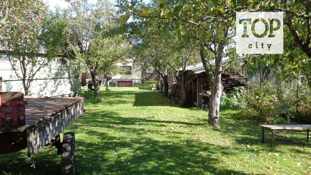 EXLUZÍVNE v Slovenskej Vsi predaj 4 izb. RD o ploche 200 m2 a pozemok 896 m2.