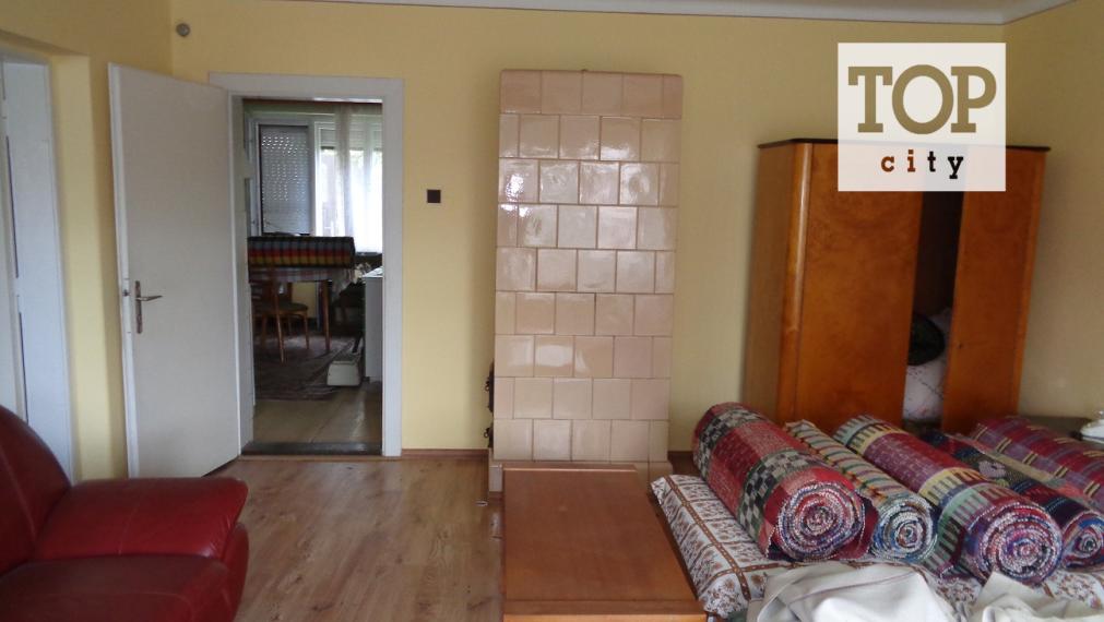 EXLUZÍVNE v Slovenskej Vsi predaj 4 izb. RD o ploche 200 m2 a pozemok 896 m2.