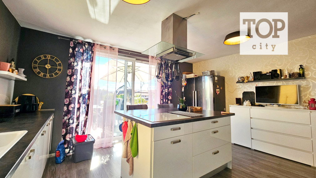 MODERNÝ 3 PODLAŽNÝ RODINNÝ DOM - SPIŠSKÁ BELÁ *DOHODA MOŽNÁ*