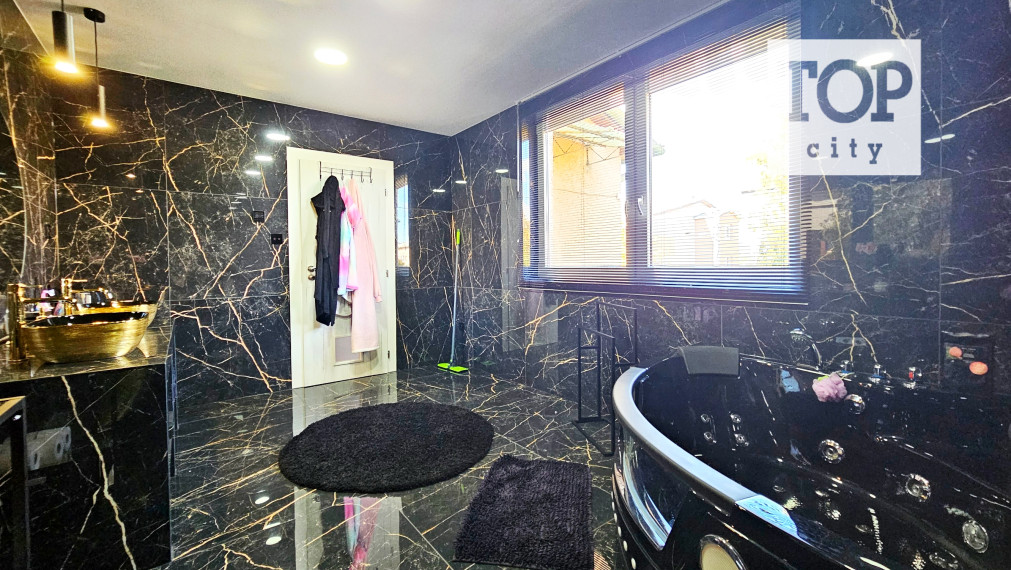 MODERNÝ 3 PODLAŽNÝ RODINNÝ DOM - SPIŠSKÁ BELÁ *DOHODA MOŽNÁ*