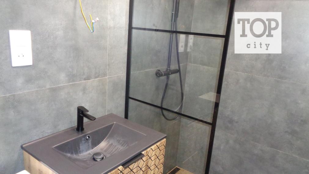 Predaj Vydrník ,3 izbový byt s balkónom ,69,77 m2 .