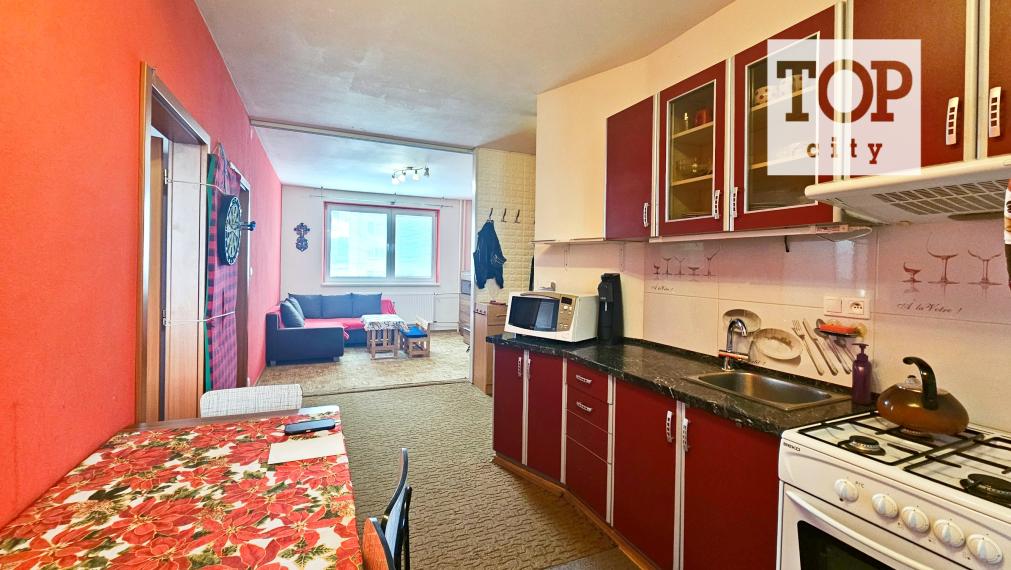 TOP CITY | ZREKONŠTRUOVANÝ 3-IZBOVÝ BYT, STARÝ JUH – POPRAD