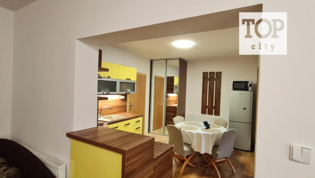 Predaj Vysoké Tatry  ,2 izbový Apartmán , kompletne zariadený , 80,5 m2.