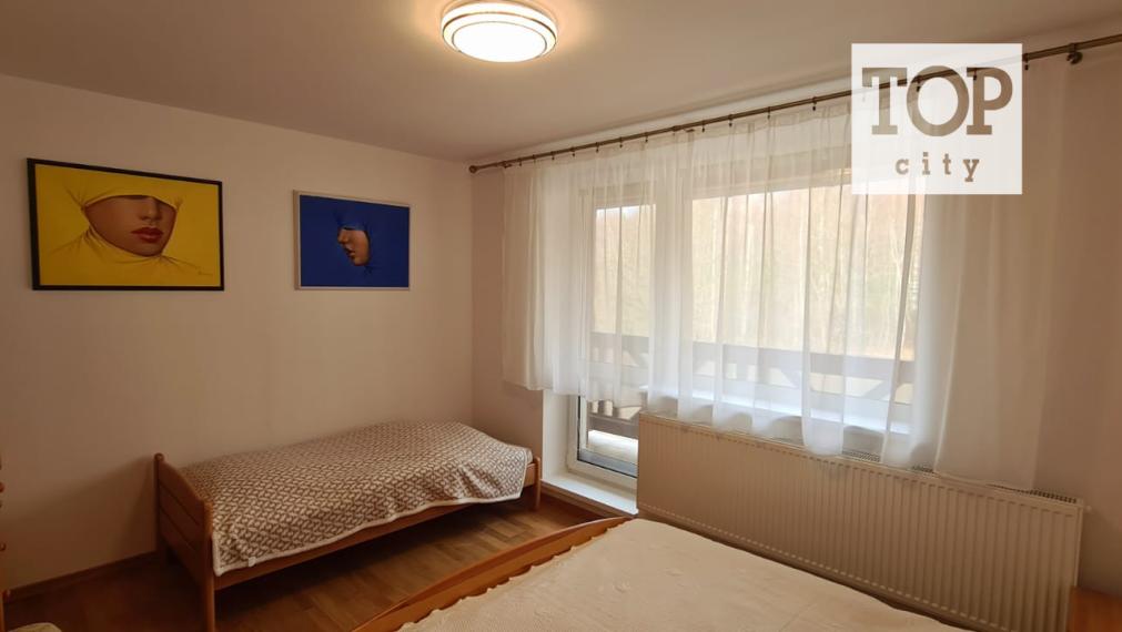 Predaj Vysoké Tatry  ,2 izbový Apartmán , kompletne zariadený , 80,5 m2.