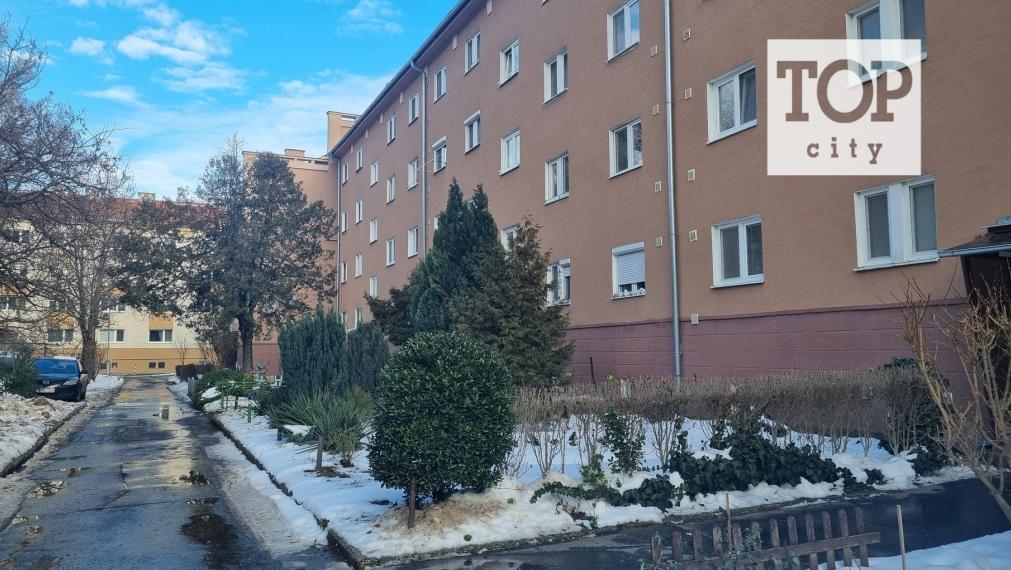 Predaj EXKLUZÍVNE v Komárne 2 izb. byt o ploche 60m2.