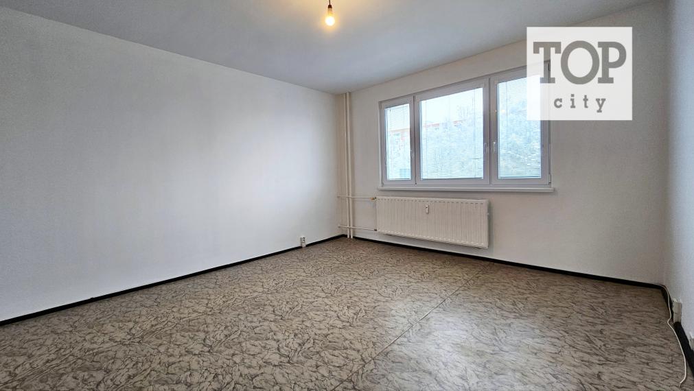 NA PRENÁJOM: 3 IZBOVÝ BYT V BLÍZKOSTI CENTRA - POPRAD, ZÁPAD